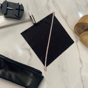 Chic Gold and Silver Bracelet